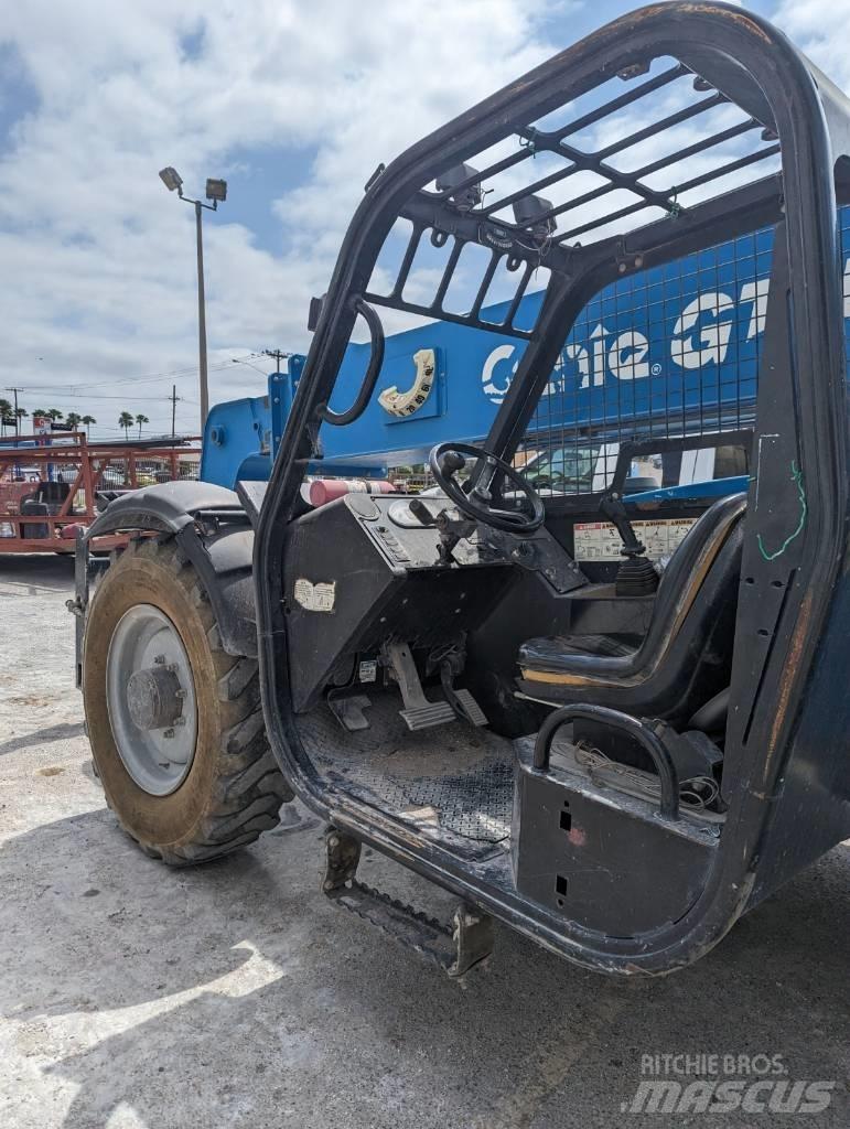 Genie GTH 844 Телескопични товарачи
