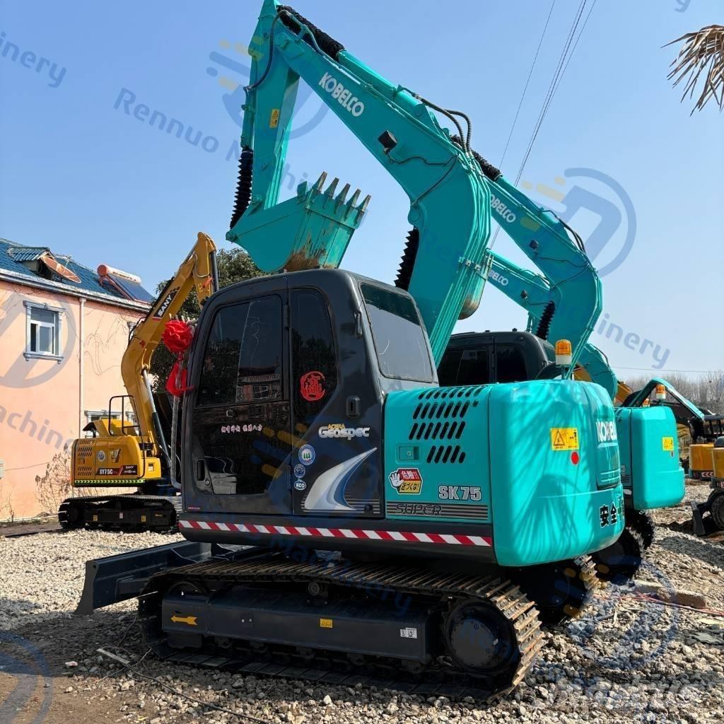 Kobelco SK75 Верижен екскаватор