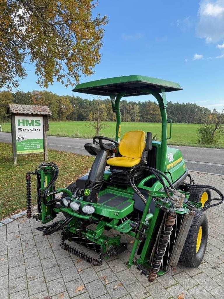 John Deere 8700 A Косачки за Fairway