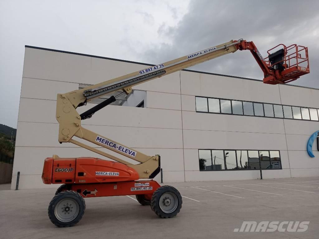 JLG E 600 JP Съчленени стрелови подемници