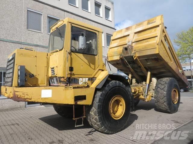 CAT  D40 Dumper Дъмпери/моторни превозни средства