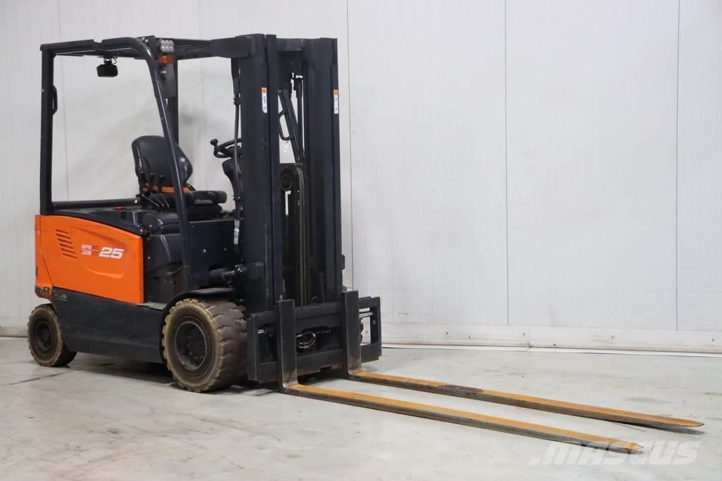 Doosan B25X-7 Електрически вилични кари-повдигачи