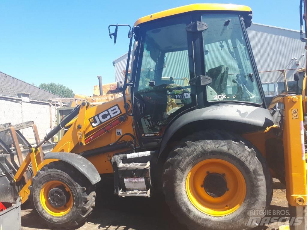 JCB 3 CX Товарач със заден ексватор