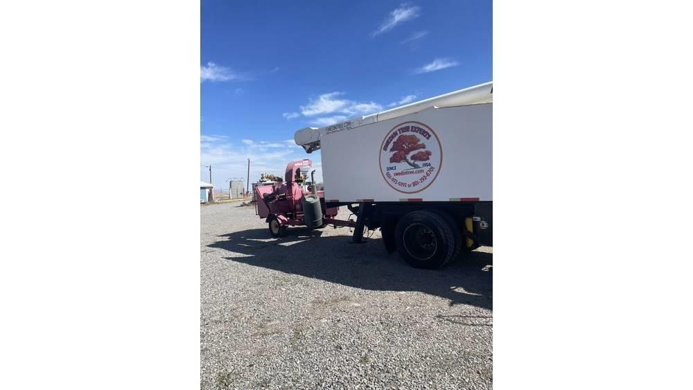 Morbark 2400 Дробилки за клони