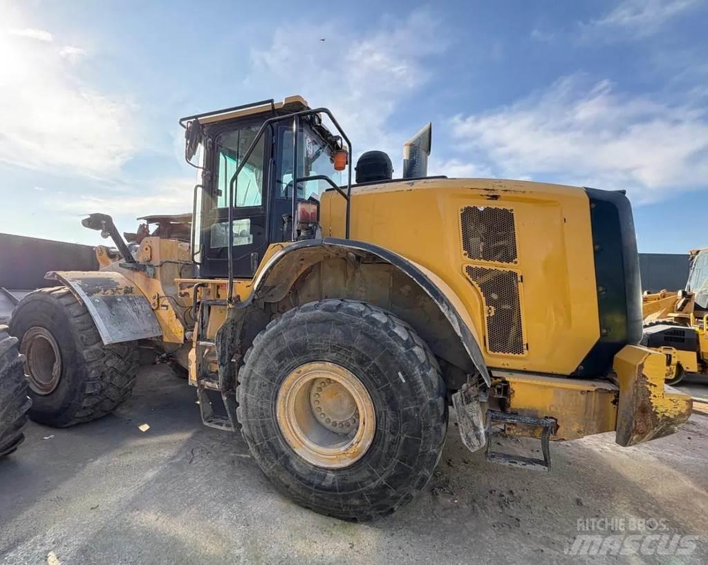 CAT 966MXE Колесни товарачи