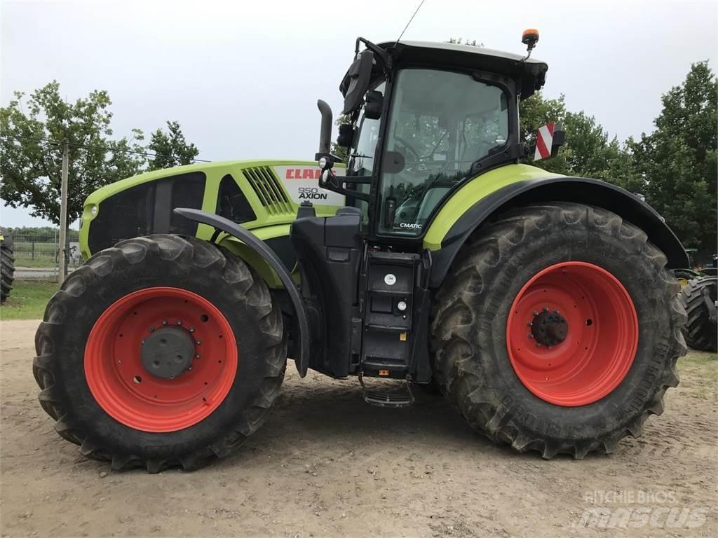 CLAAS Axion 950 Трактори