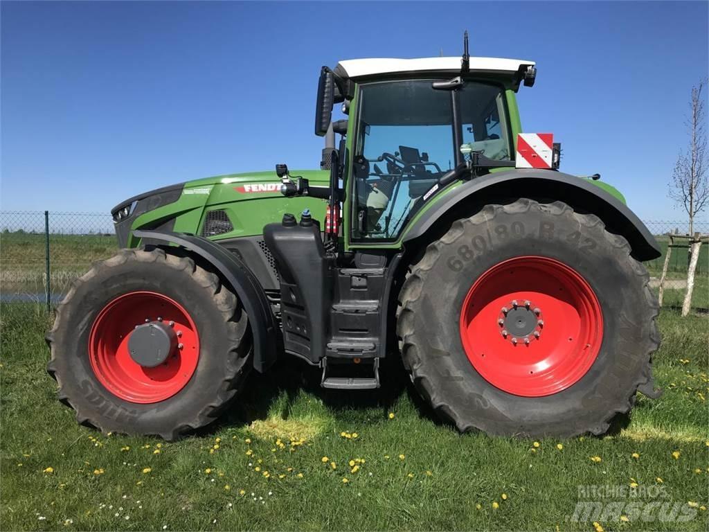 Fendt 942 Vario Трактори