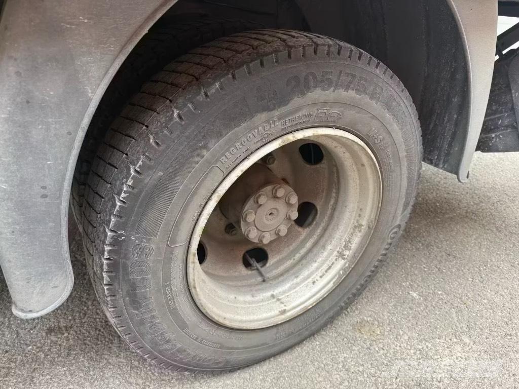 Mercedes-Benz 816 Каросерии