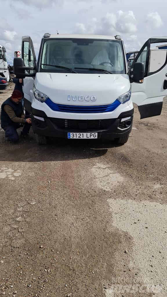 Iveco Daily 70C14GNC Оборудване за отстраняване на отломки