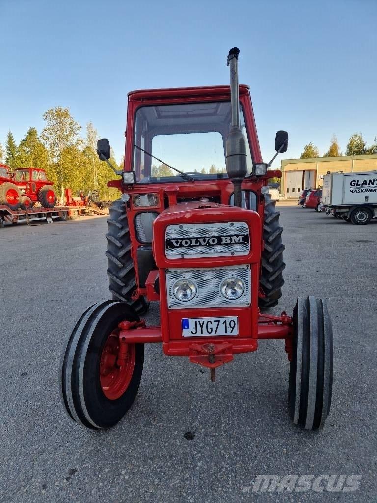 Volvo BM 430 Трактори