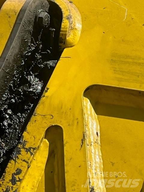 Menzi Muck M545A Колесни екскаватори