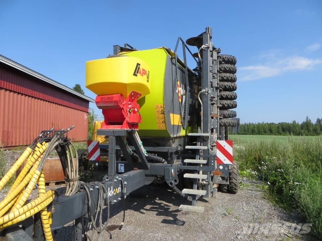 Junkkari W700 Комбинирани редосеялки