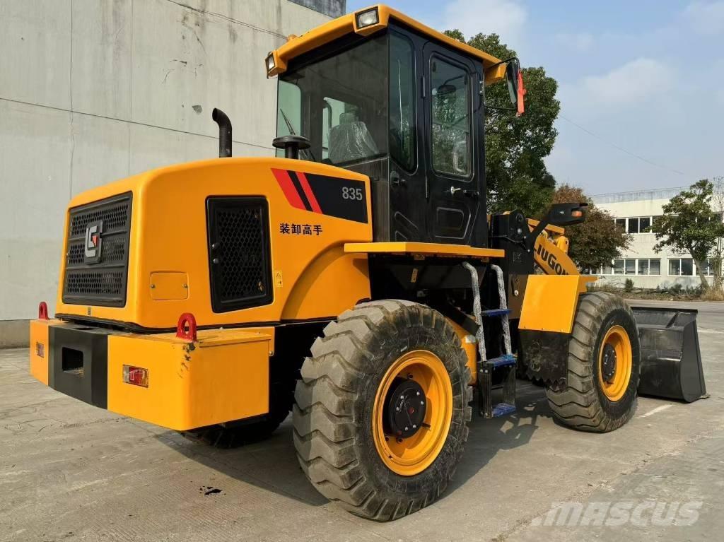 LiuGong CLG 835 Колесни товарачи