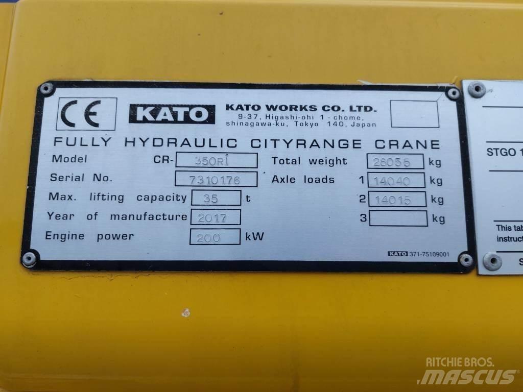 Kato CR 350 Ri Всъдеходни кранове