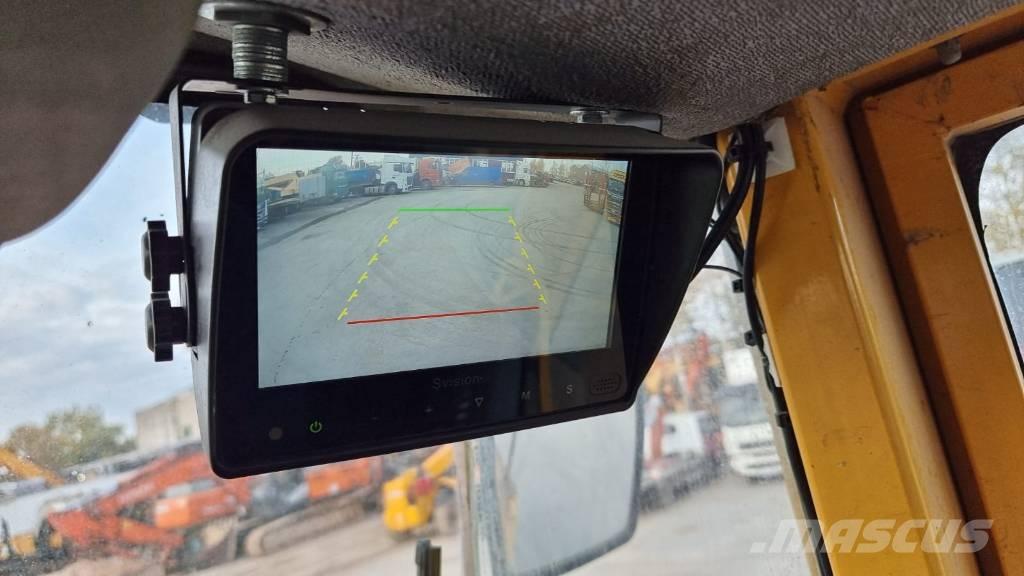 Volvo L 220 D Колесни товарачи