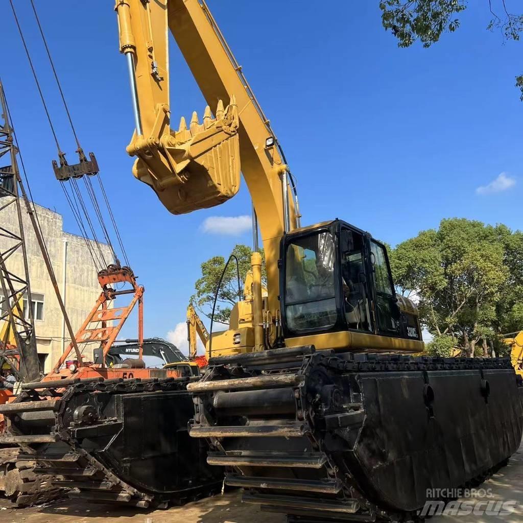 CAT 320 C Багери амфибии