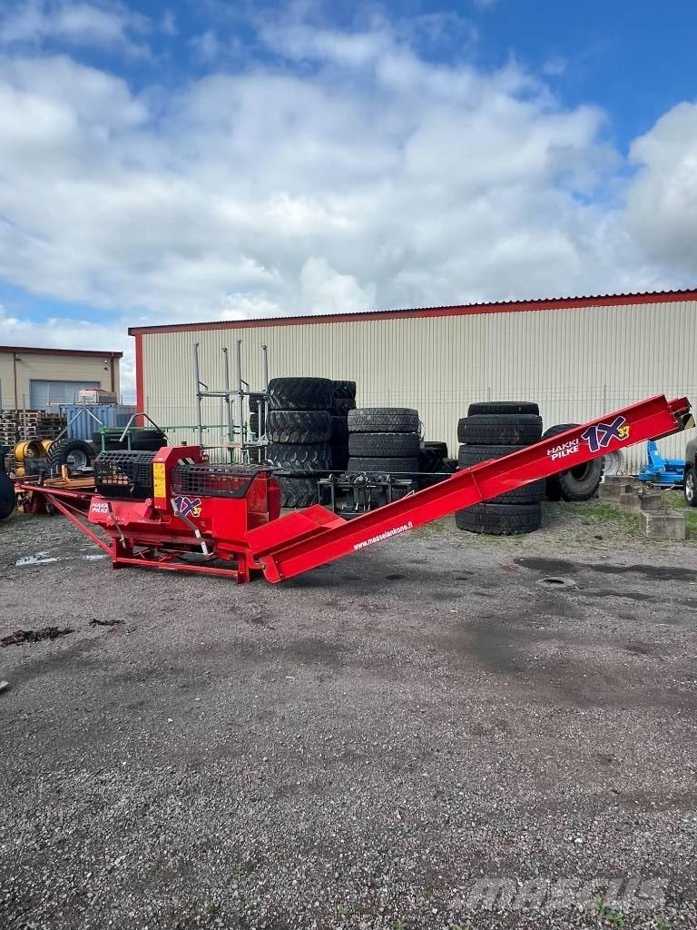 Hakki Pilke 1X37 Машини за цепене и рязане на дърва