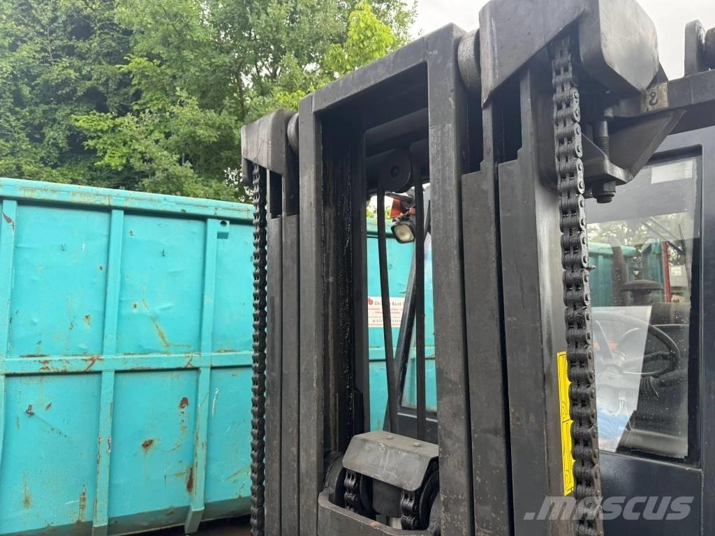 Mora MC80CS Дизелови камиони