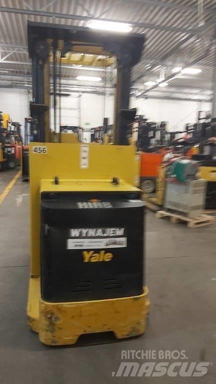 Yale MO10E Машини за комисиониране нископовдигачи