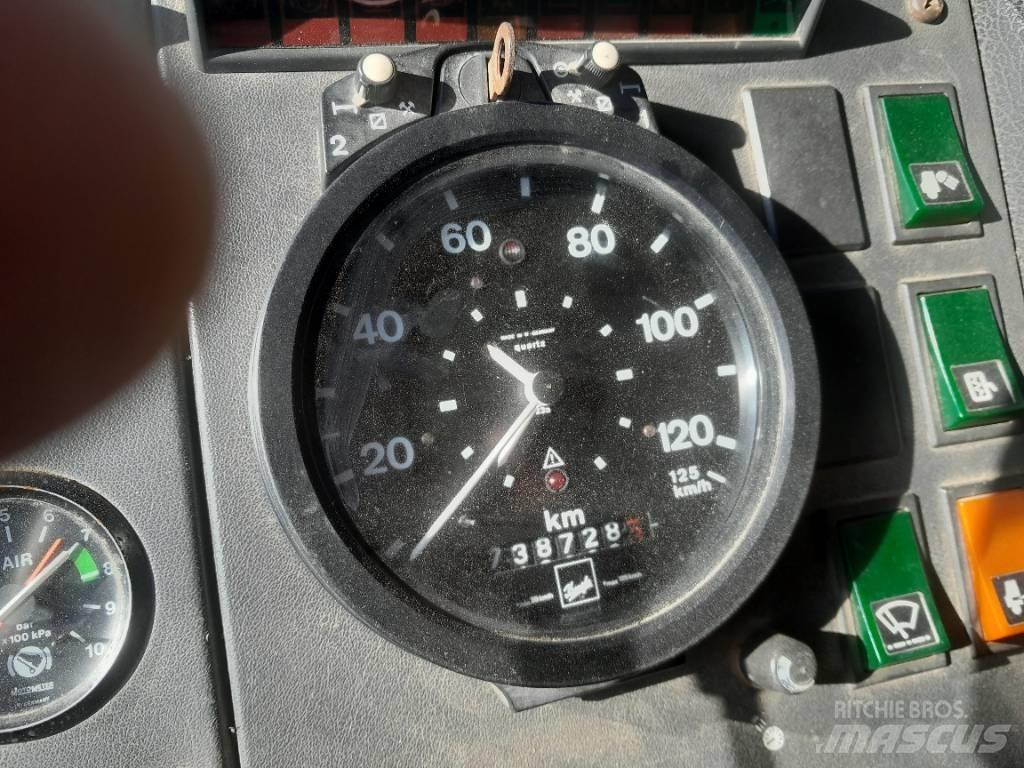 Volvo F12 Бордови