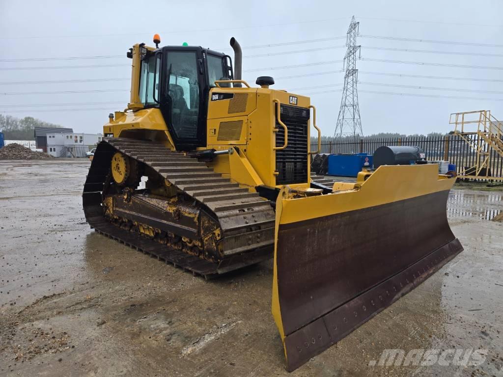 CAT D 6 N LGP Верижни булдозери
