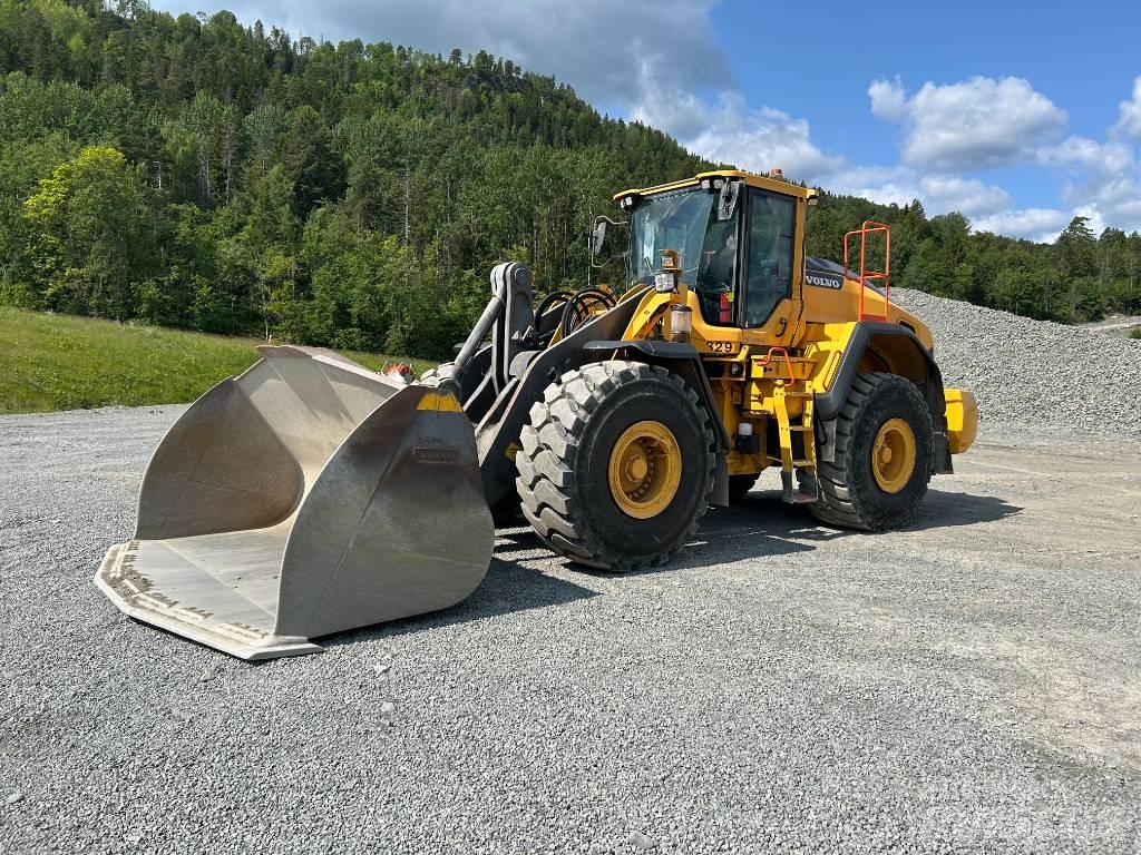 Volvo L 180 H Колесни товарачи