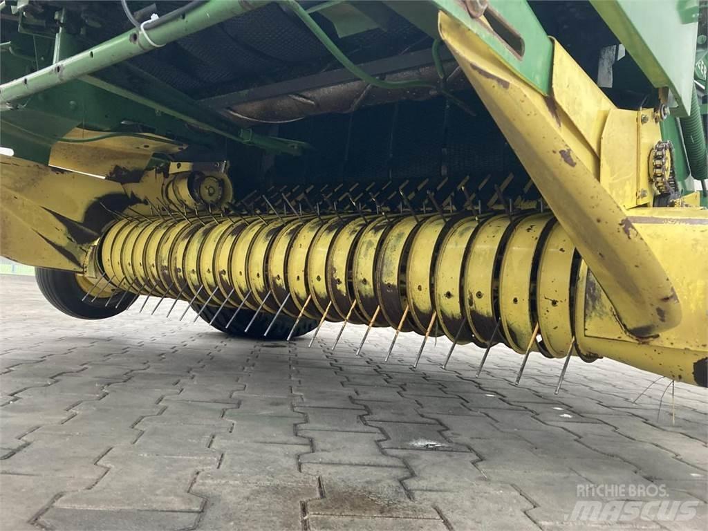 John Deere 550 Сламопреси за кръгли бали
