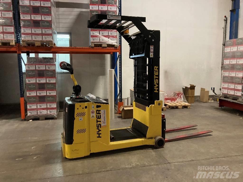Hyster S1.2C Колички високоповдигачи с теглич