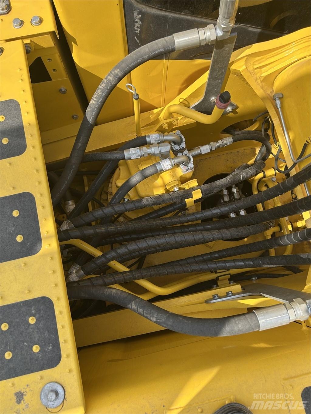 Komatsu PC 240 Верижен екскаватор