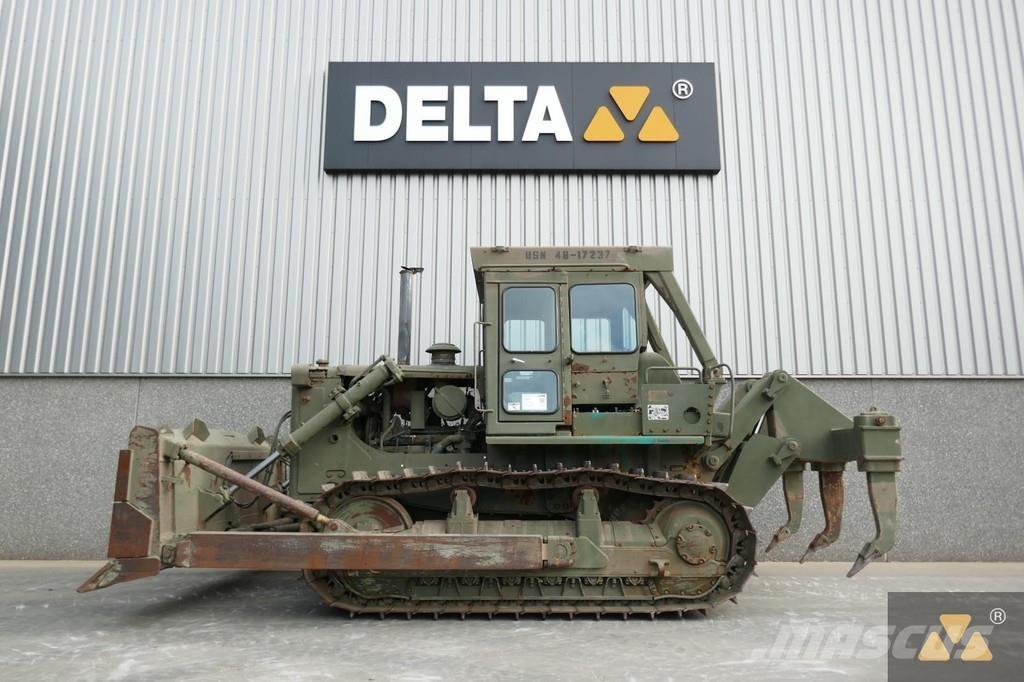 CAT D7G Ex-army Верижни булдозери
