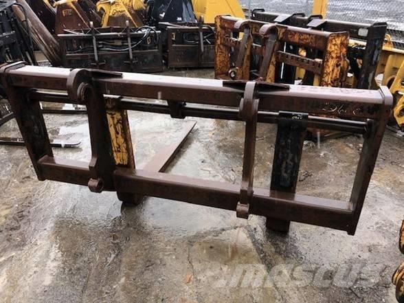 CAT IT 38 G Вили