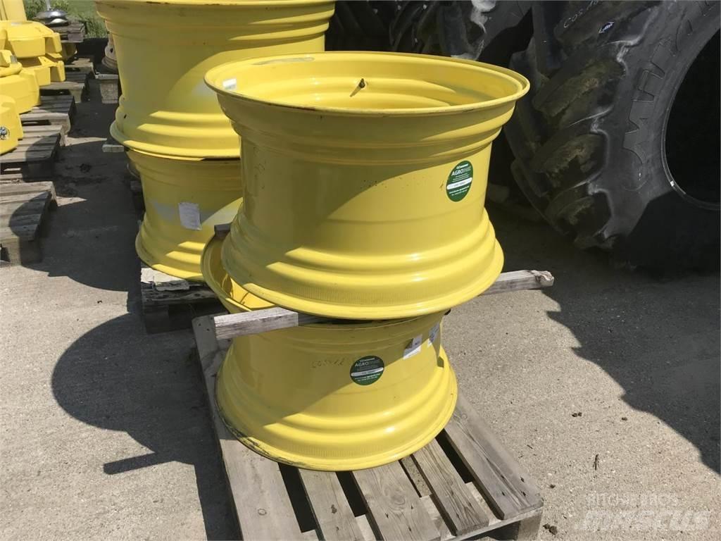John Deere 18x30 Колелета/Гуми