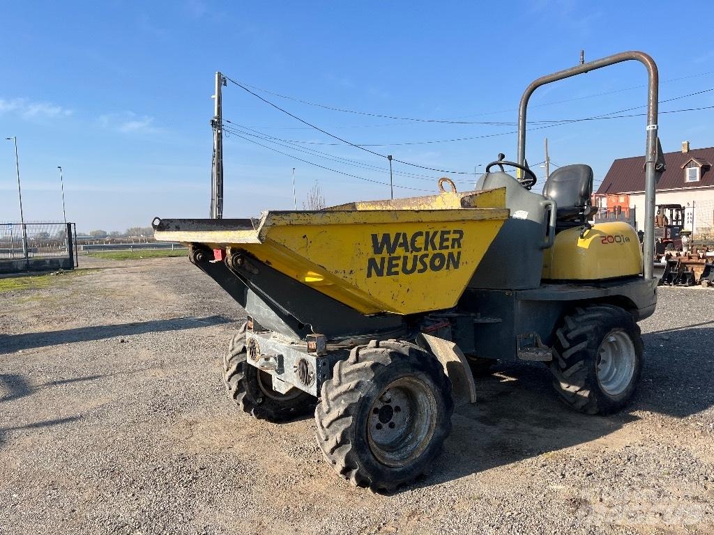 Wacker Neuson 2001 Странични самосвали