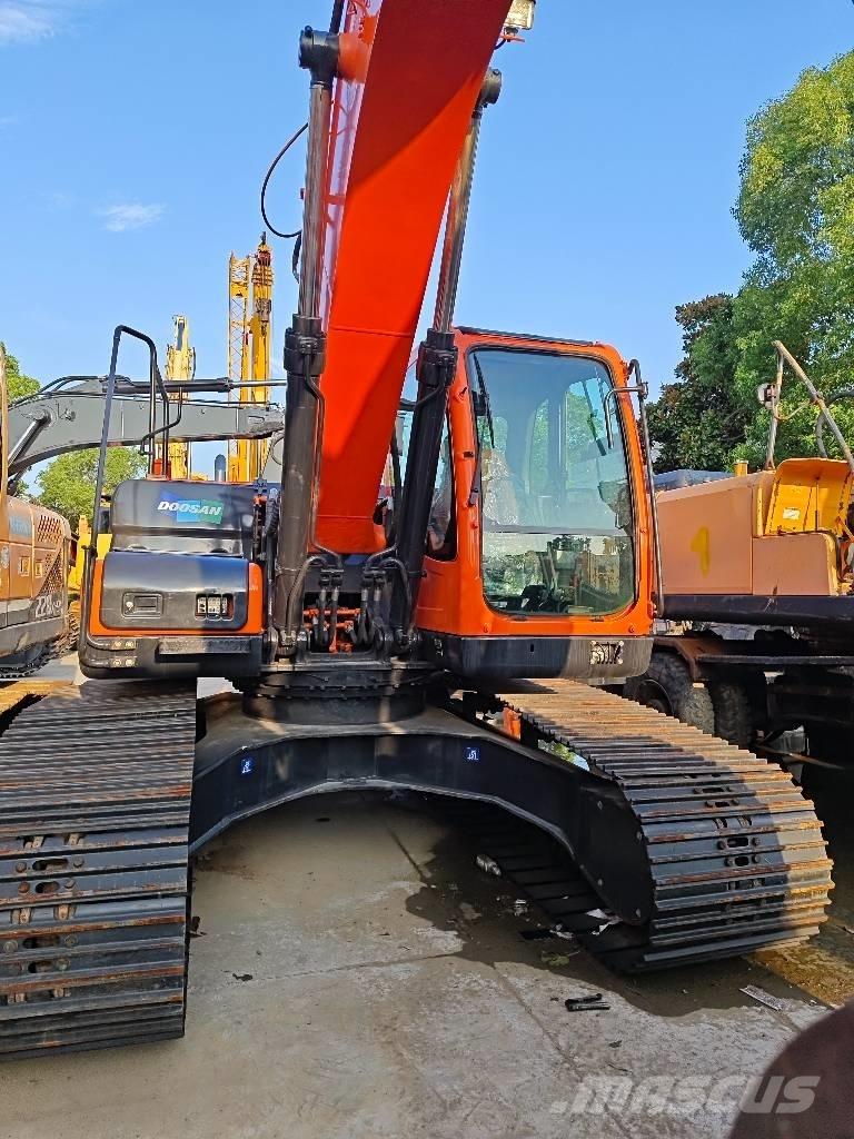 Doosan DX 225 LC-9C Верижен екскаватор