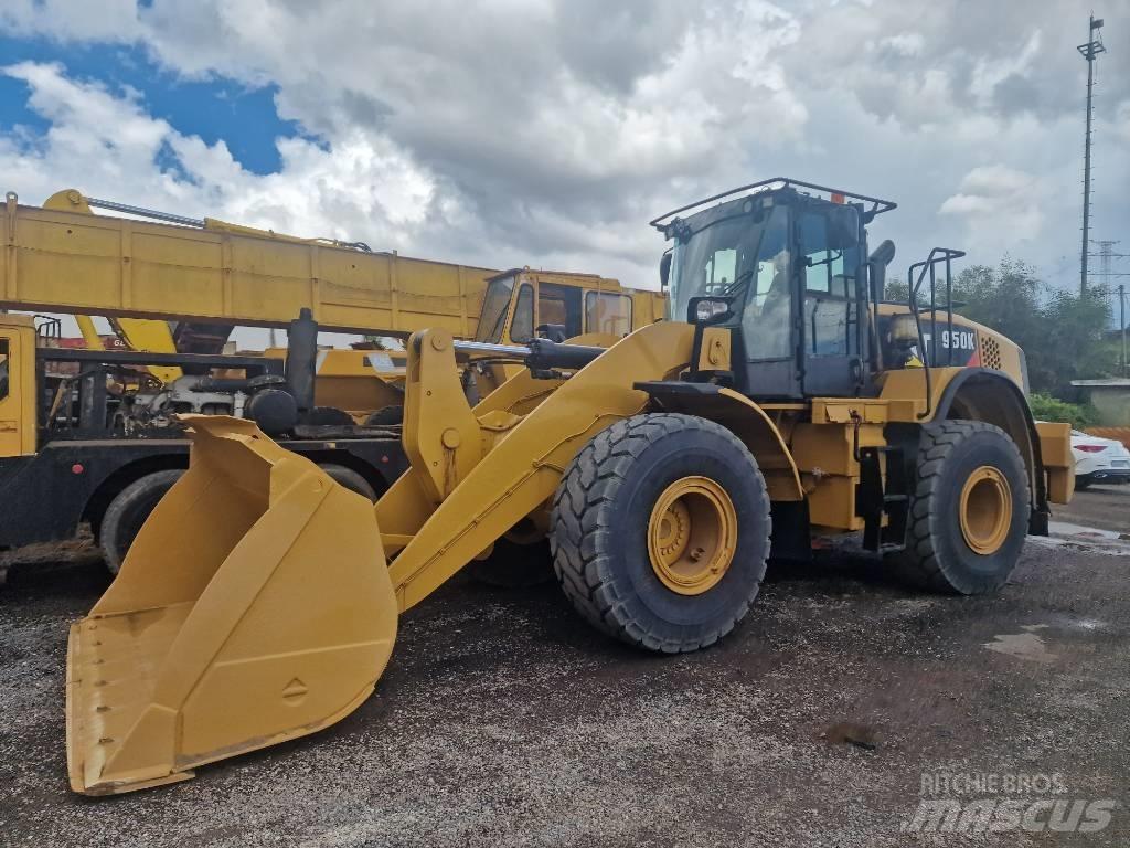 CAT 950 K Колесни товарачи