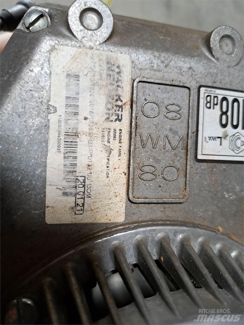 Wacker Neuson BS30 Пробки
