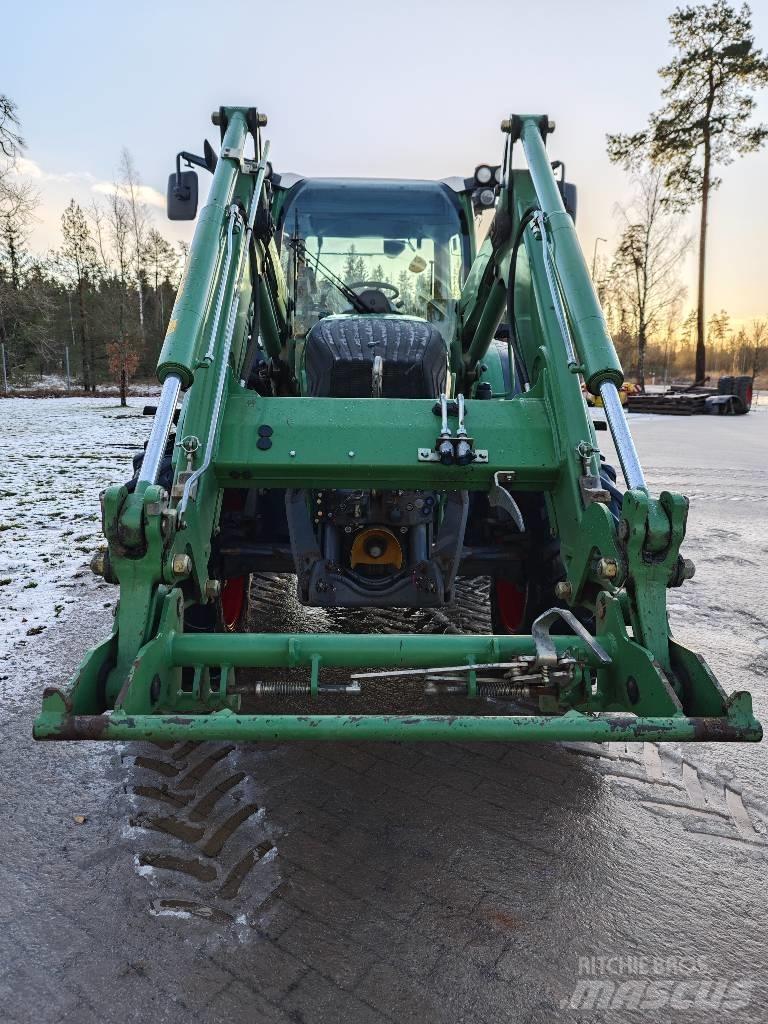 Fendt 516 Profi Трактори