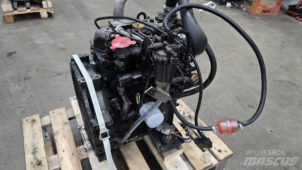 Yanmar 3TNE68 Двигатели