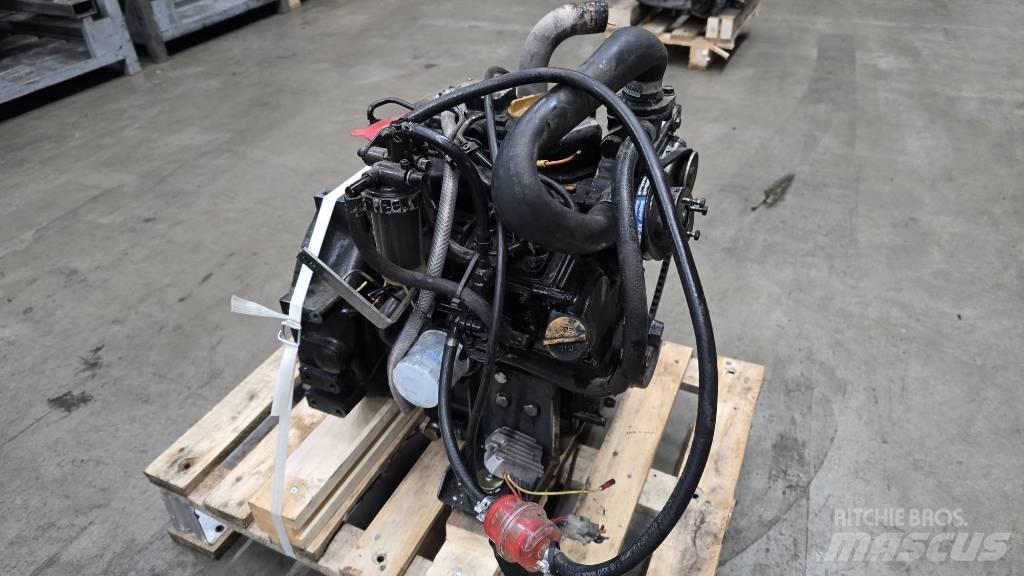 Yanmar 3TNE68 Двигатели