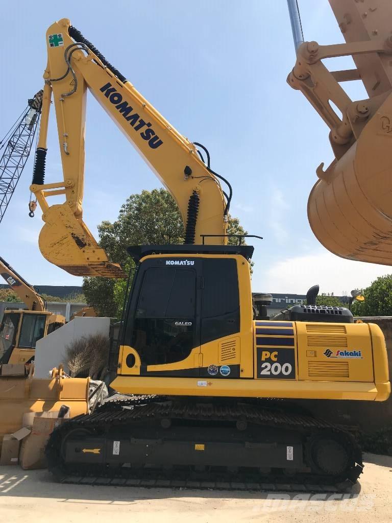 Komatsu PC 200-8N1 Верижен екскаватор