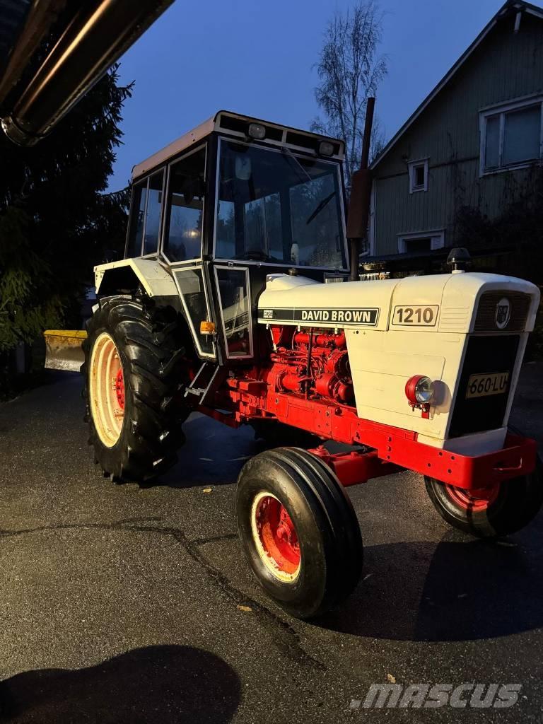 David Brown 1210 Трактори