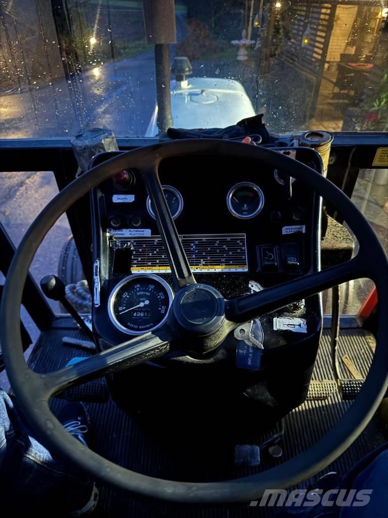 David Brown 1210 Трактори