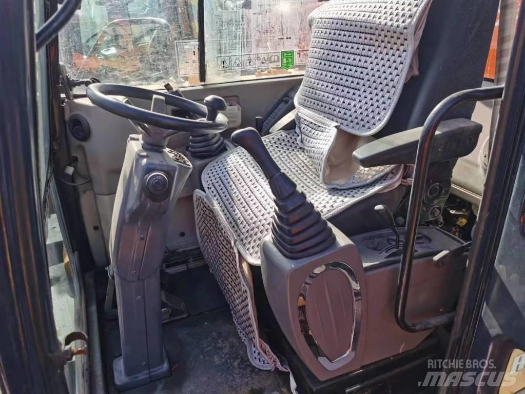 Hyundai R60W-9 Колесни екскаватори