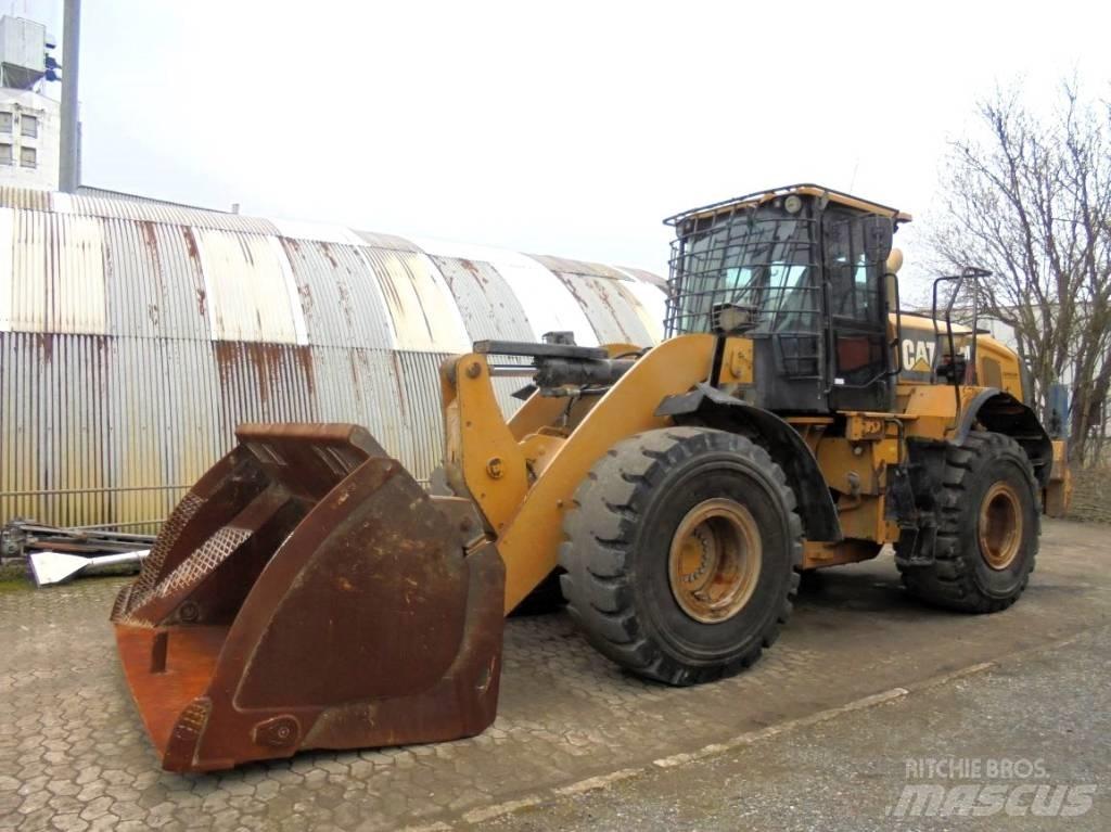 CAT 950 M Колесни товарачи