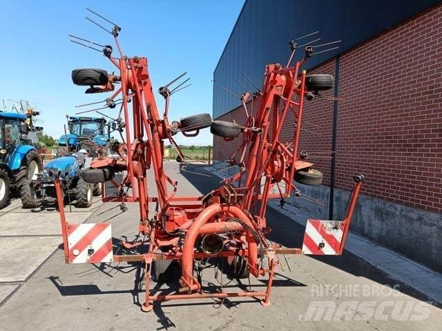 Kuhn GF8501 MHO Гребла и сенообръщачки