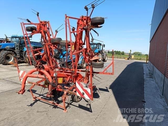 Kuhn GF8501 MHO Гребла и сенообръщачки