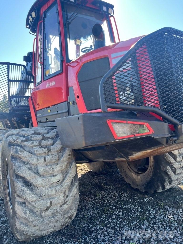 Komatsu 895 Форуардери