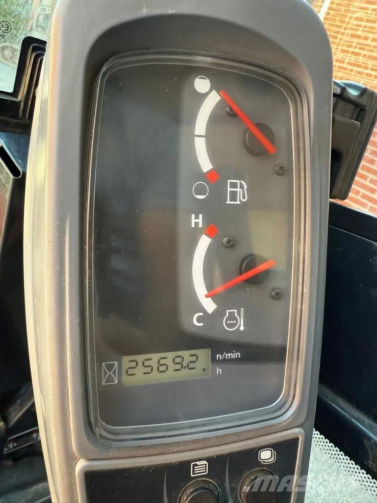 Kubota KX016-4 Мини екскаватори < 7 т