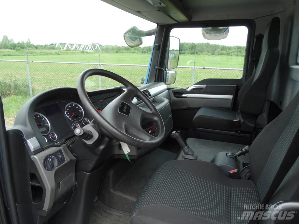 Palfinger P 300 KS Моторизирани платформи с талига