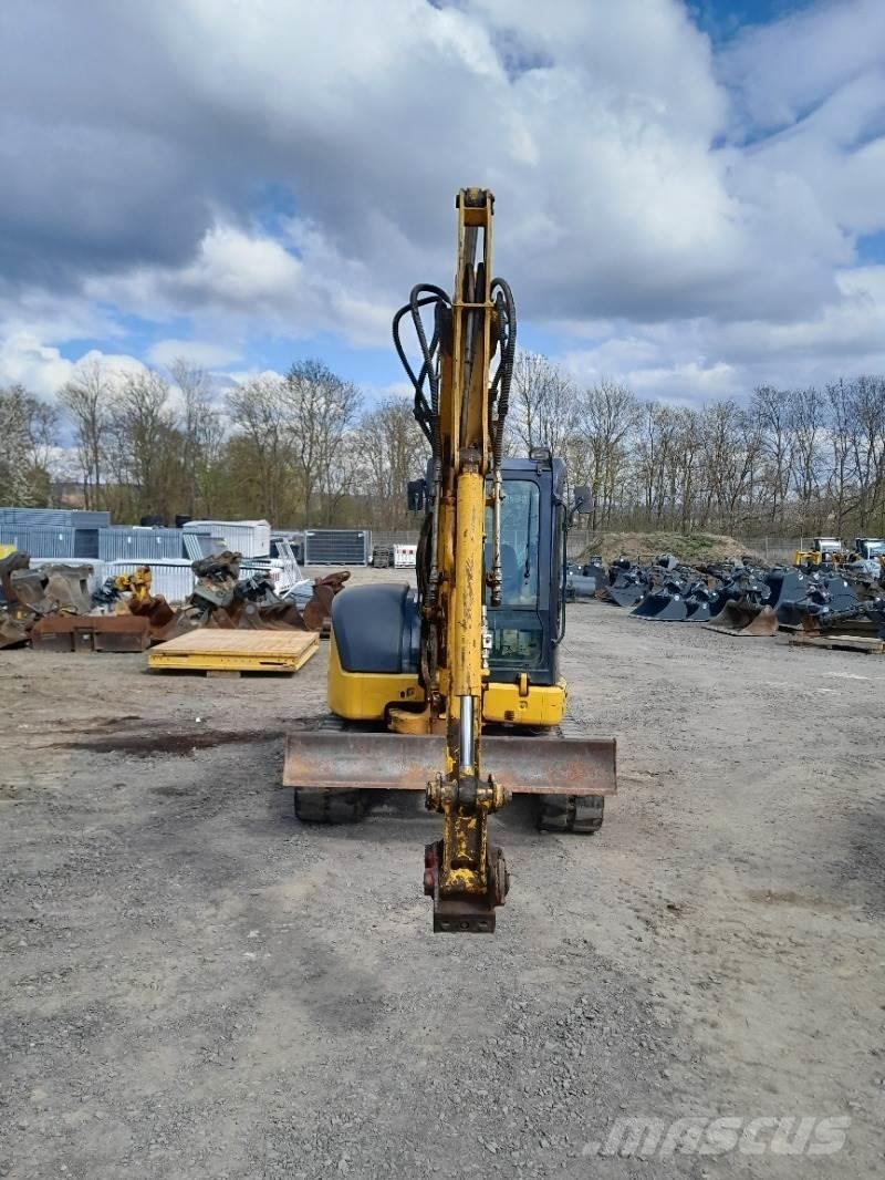 Komatsu PC55MR-3 Мини екскаватори < 7 т